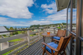 Te Waahi Hono - Onemana Holiday Home